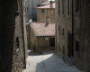 800px-Cortona-alley01.jpg